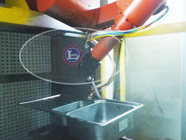 洗碗槽噴塗機器人