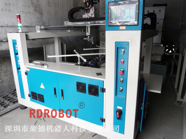 行李架自動噴塗往複機