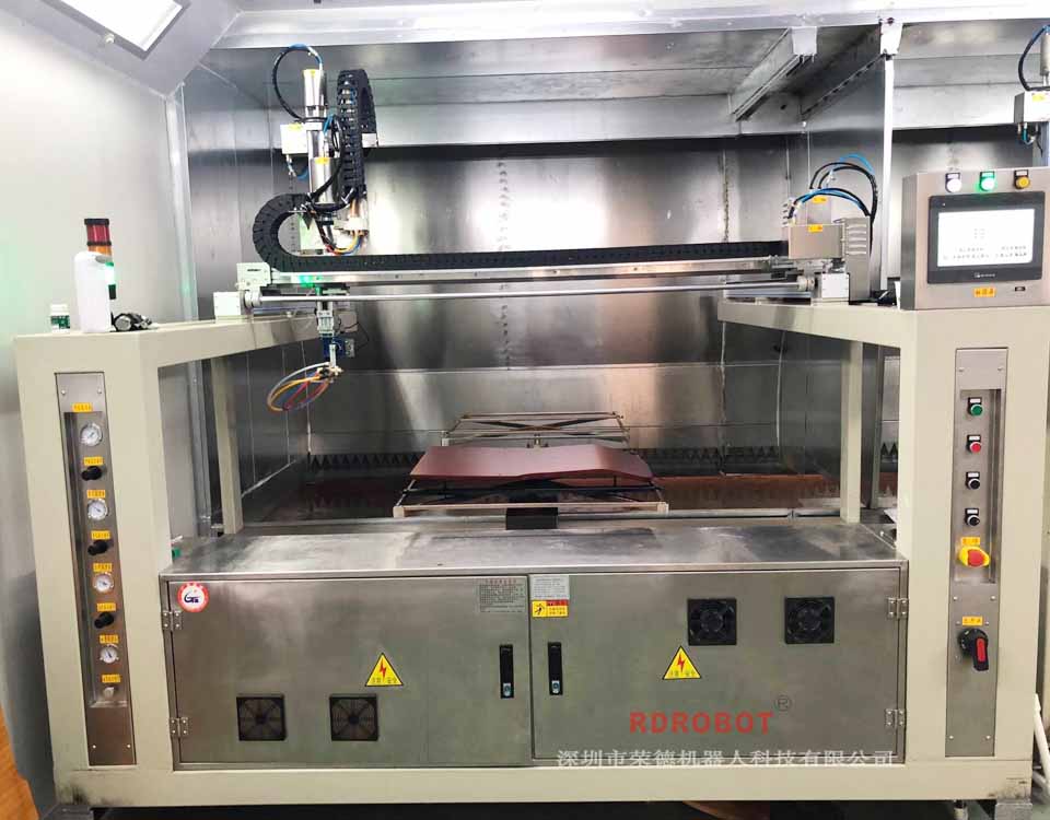 兩盤六軸自動噴塗往複機